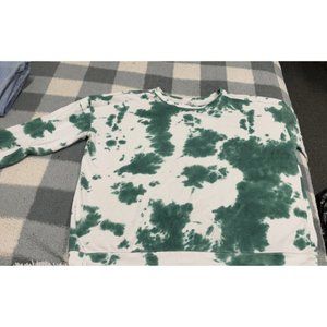 Green and White Tie Dye Crew Neck